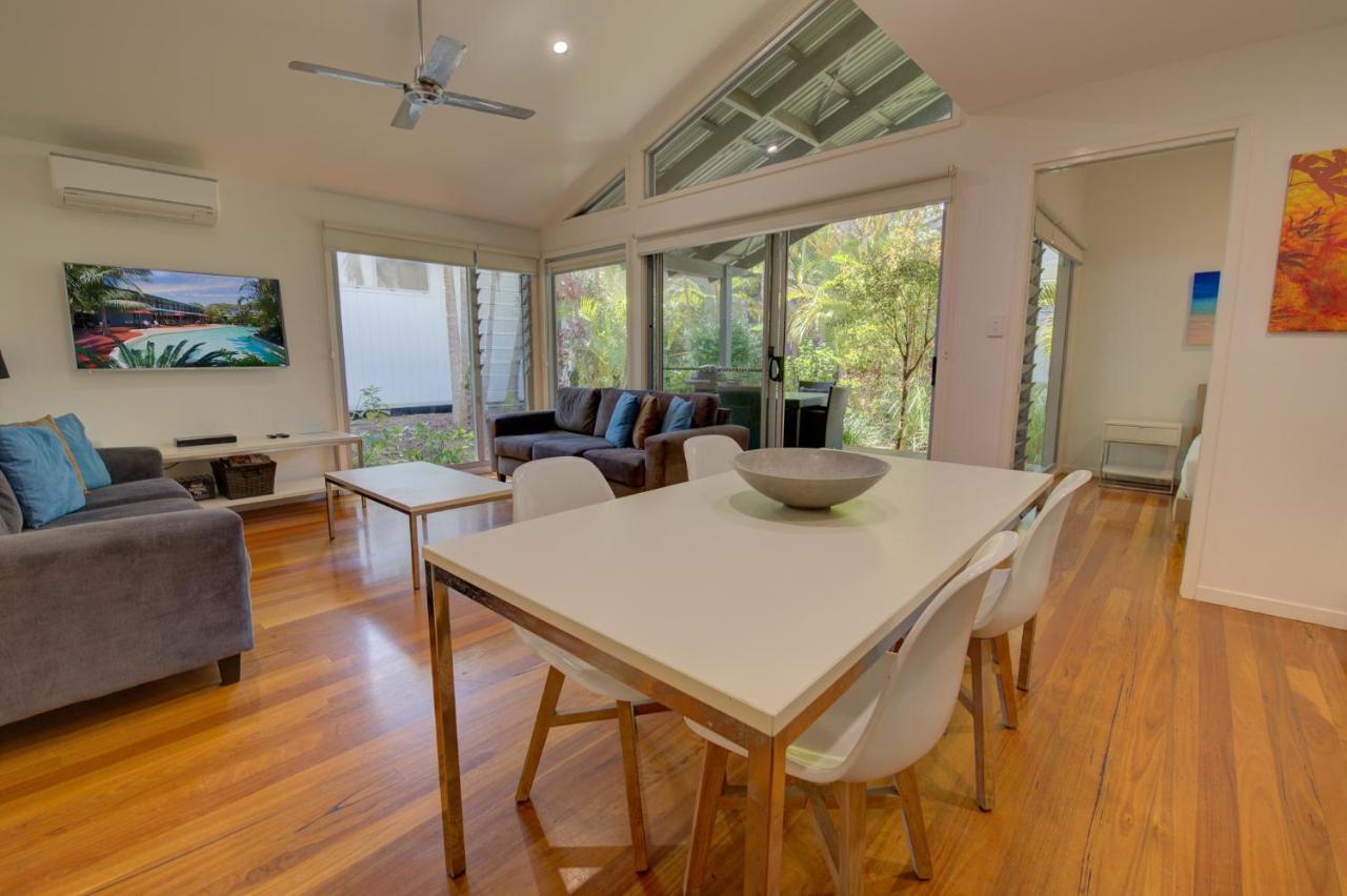 Mobys Beachside Retreat Blueys Beach Extérieur photo