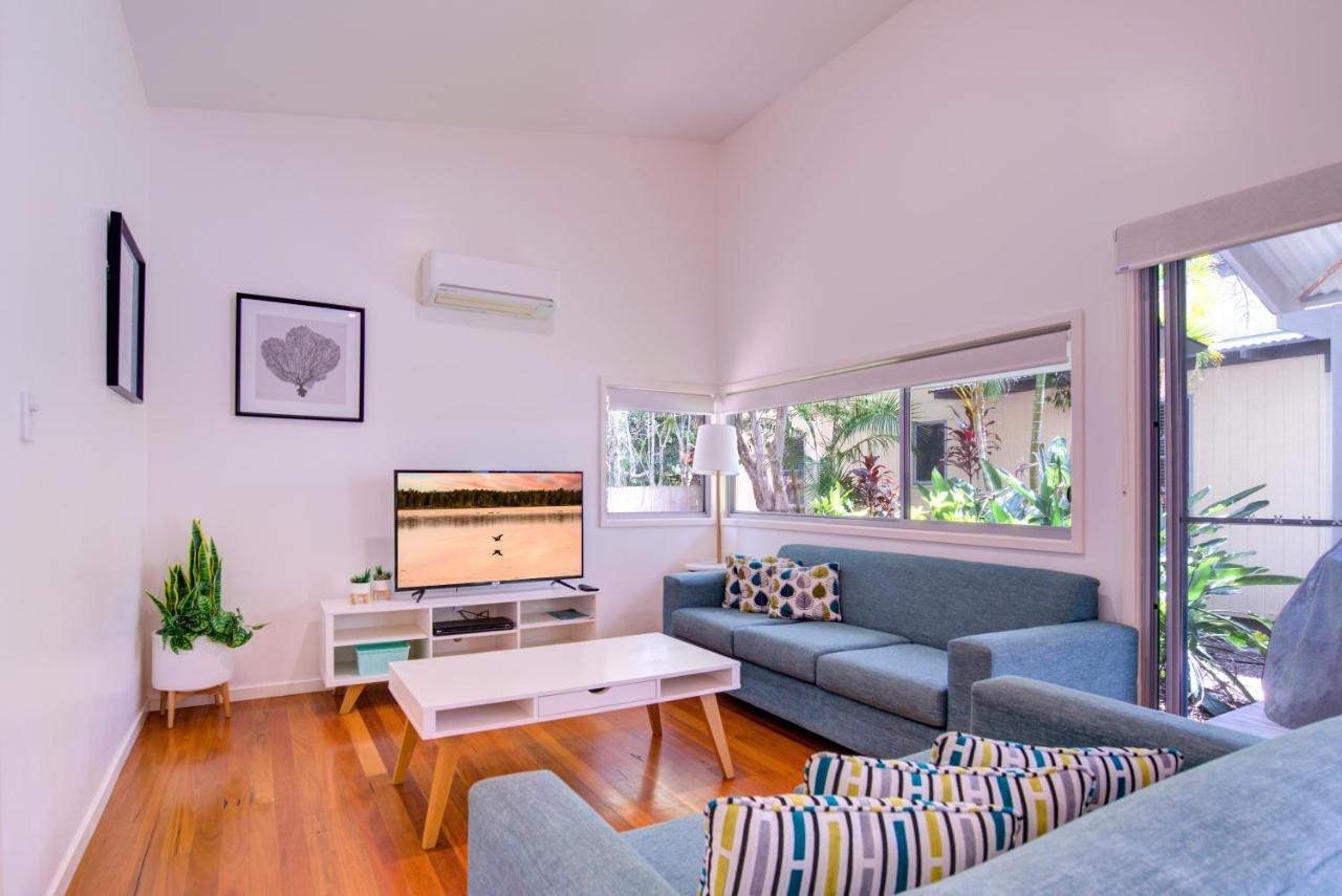 Mobys Beachside Retreat Blueys Beach Extérieur photo