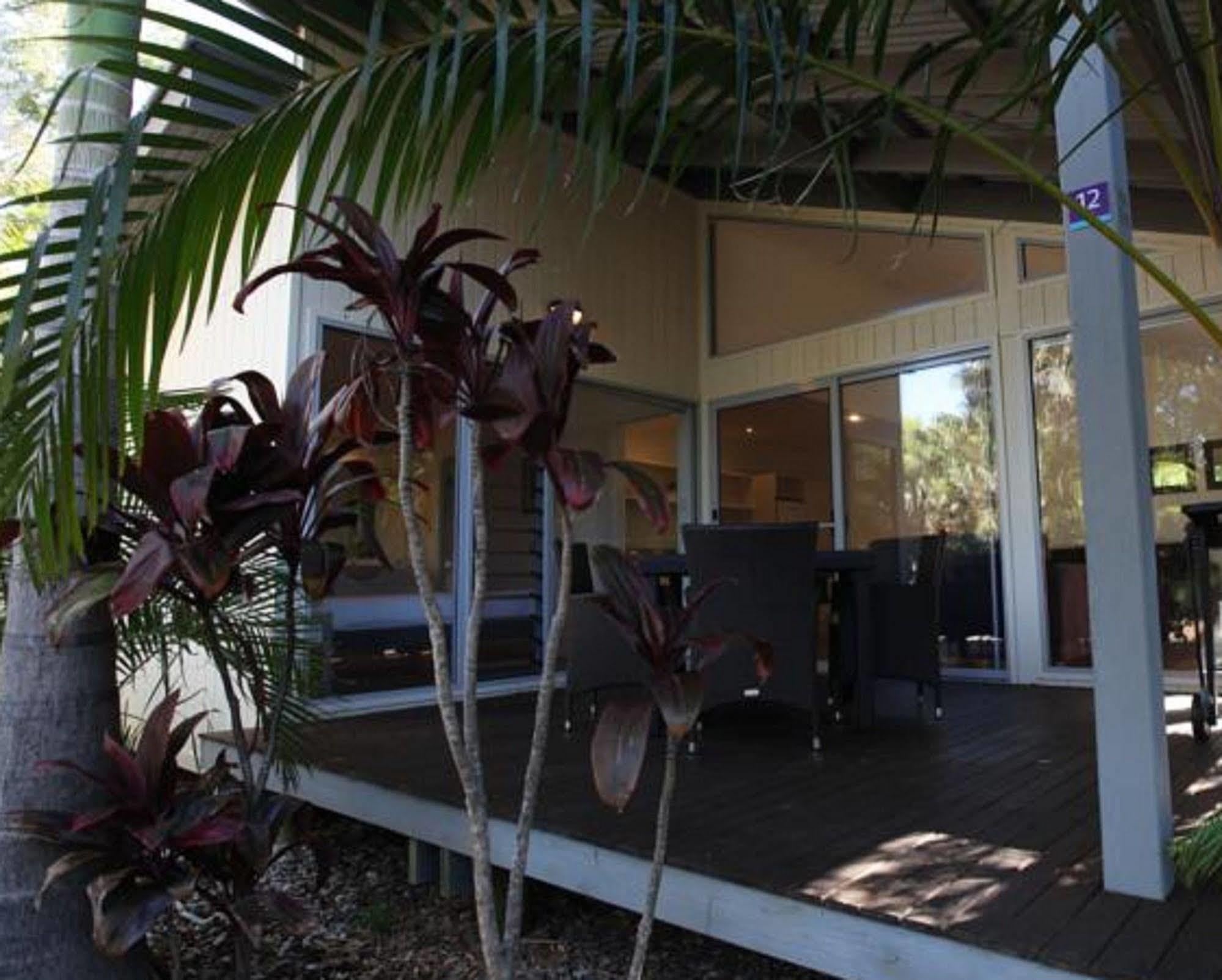 Mobys Beachside Retreat Blueys Beach Extérieur photo