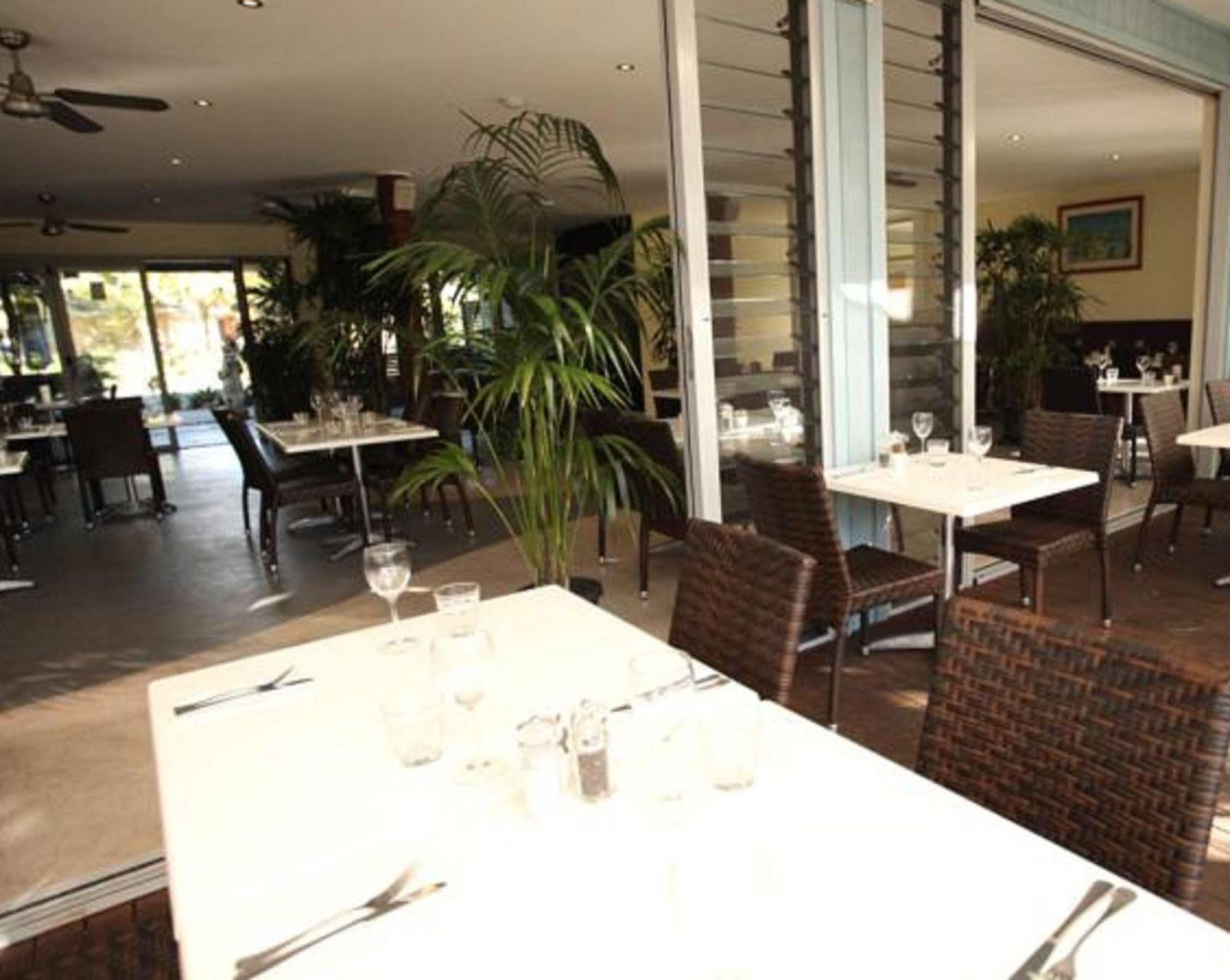 Mobys Beachside Retreat Blueys Beach Extérieur photo